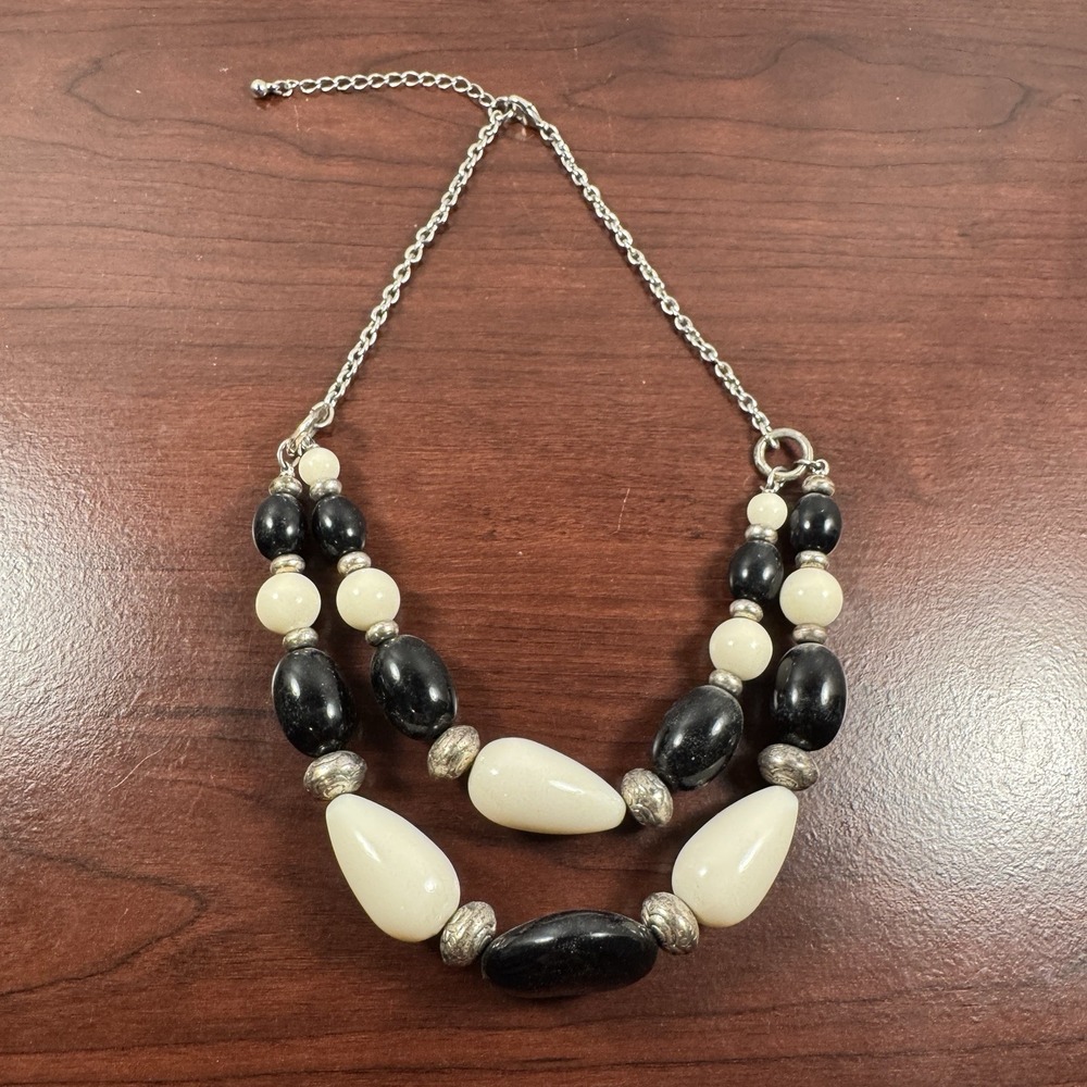 Black & White Beaded Layered Silver Tone 14” Necklace Fashion Costume Jewelry